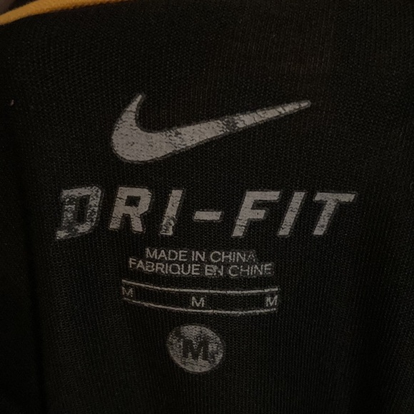 Nike Kobe t shirt. Mamba snake shoe laces! - Picture 3 of 4